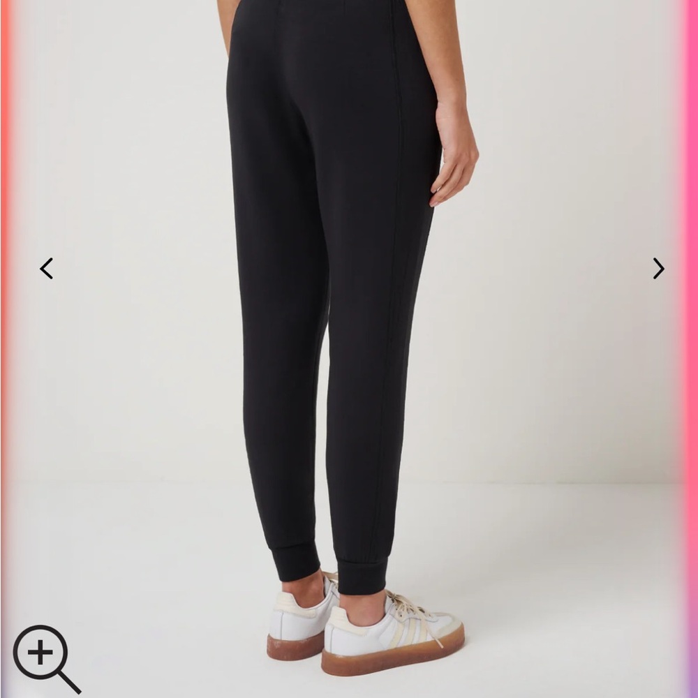 Travis Mathew Black High-Rise Knit Jogger Leggings